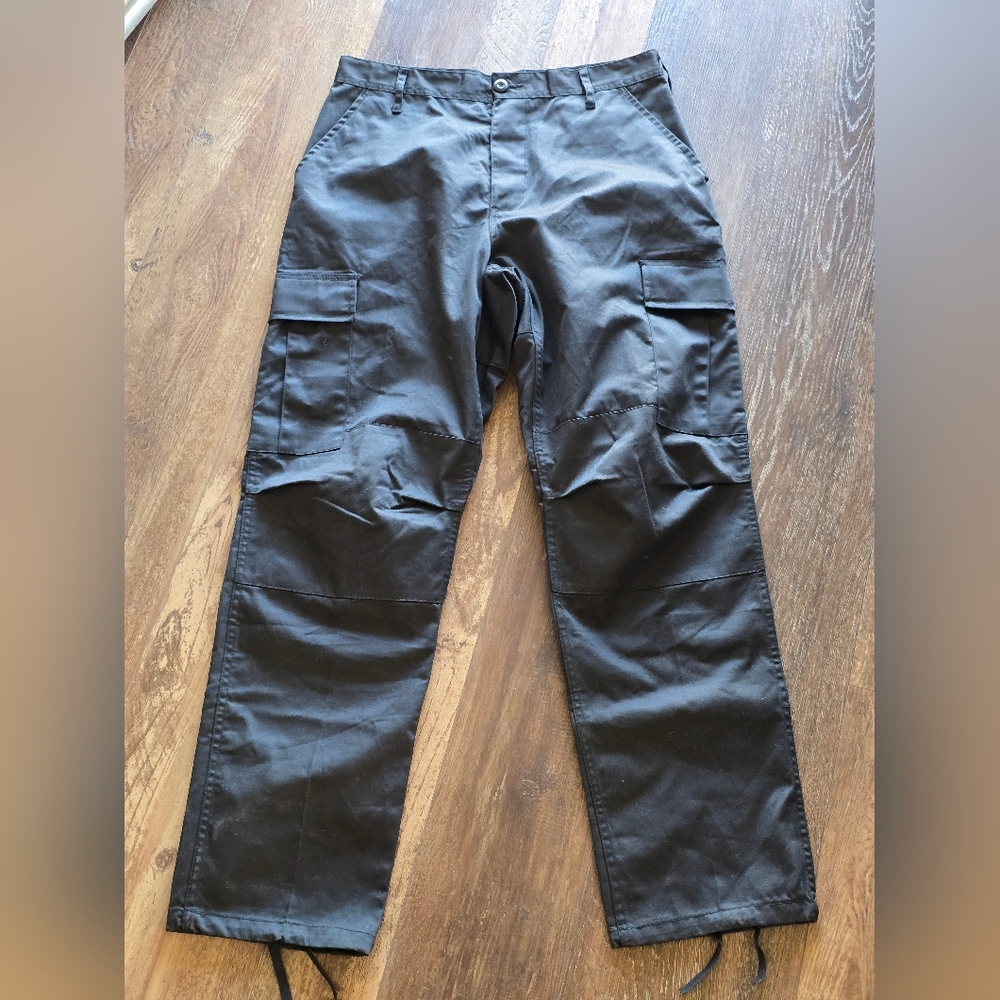 Men's Black Cargo Pants